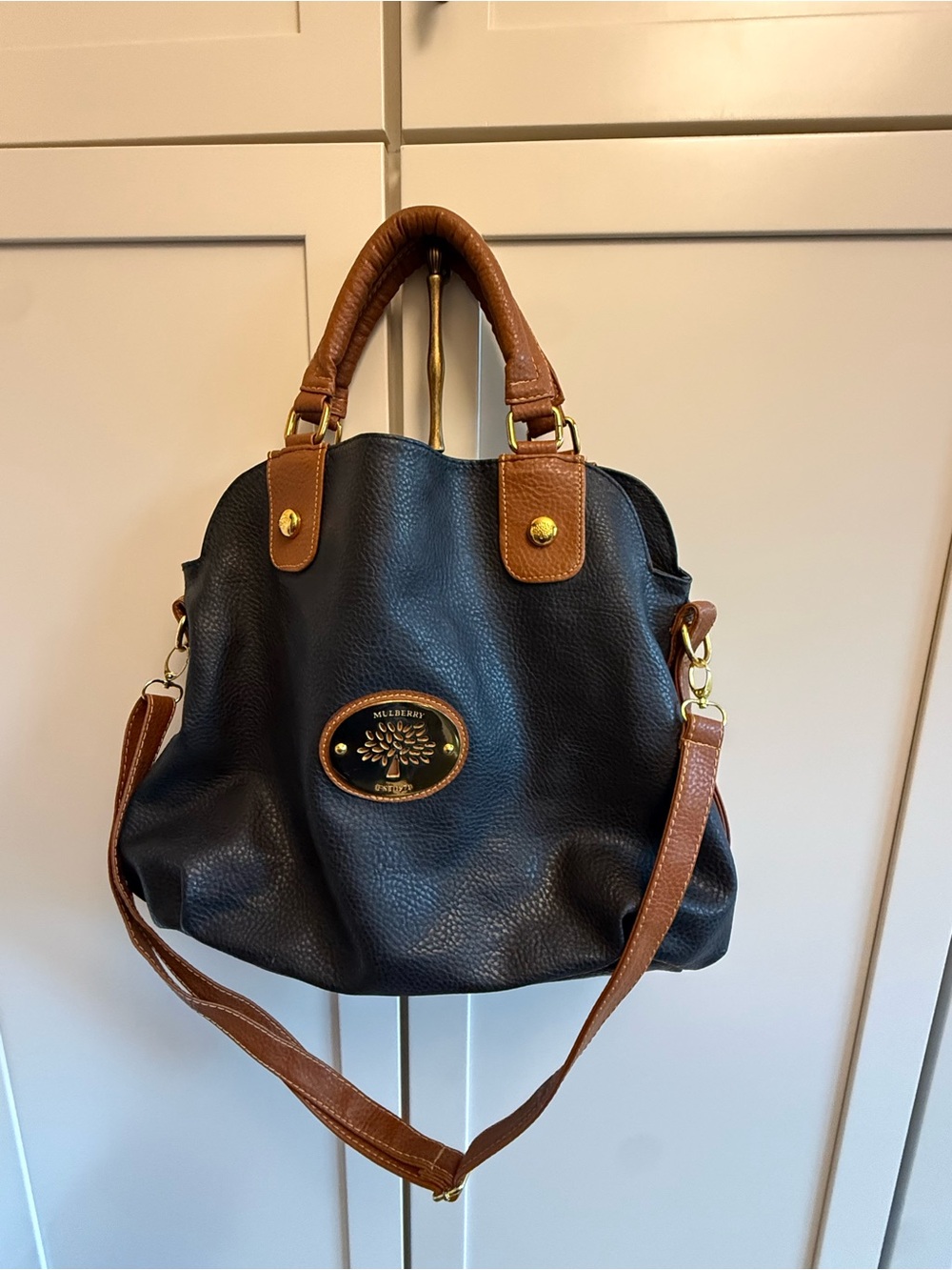 Mulberry Black Leather Shoulder Bag with Tan Trim Vintage